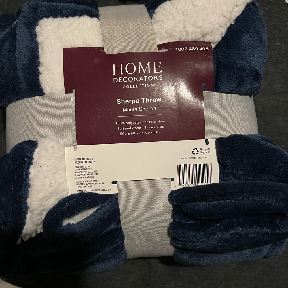 Sherpa throw